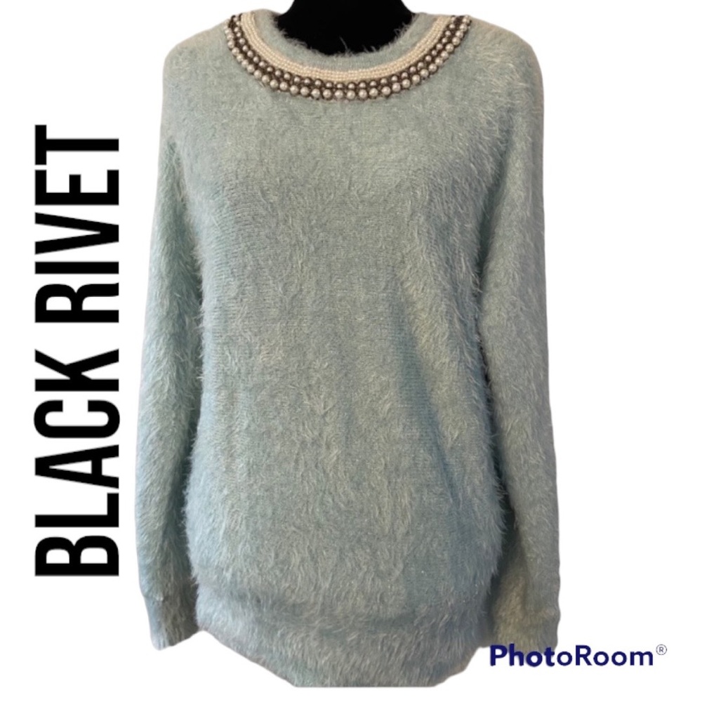 ✨Black Rivet Blue Fuzzy Sweater with Pearl Collar ✨